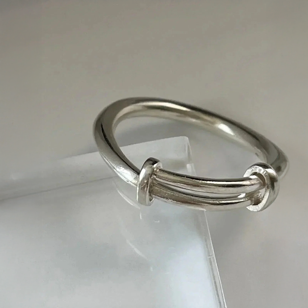Auréna | Anello Regolabile Elegante e Senza Tempo