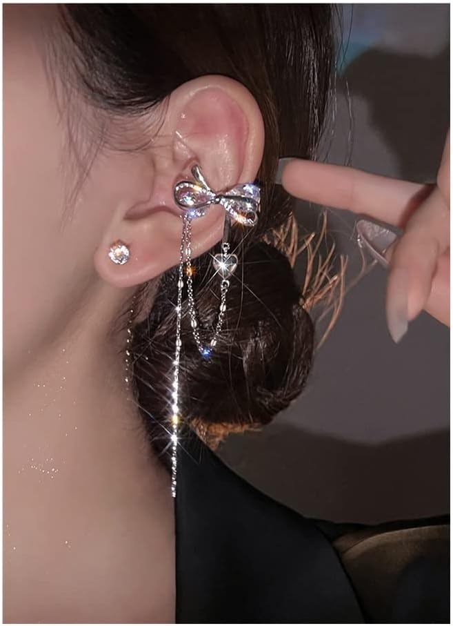 Aria – Orecchini a Cuff con Frange