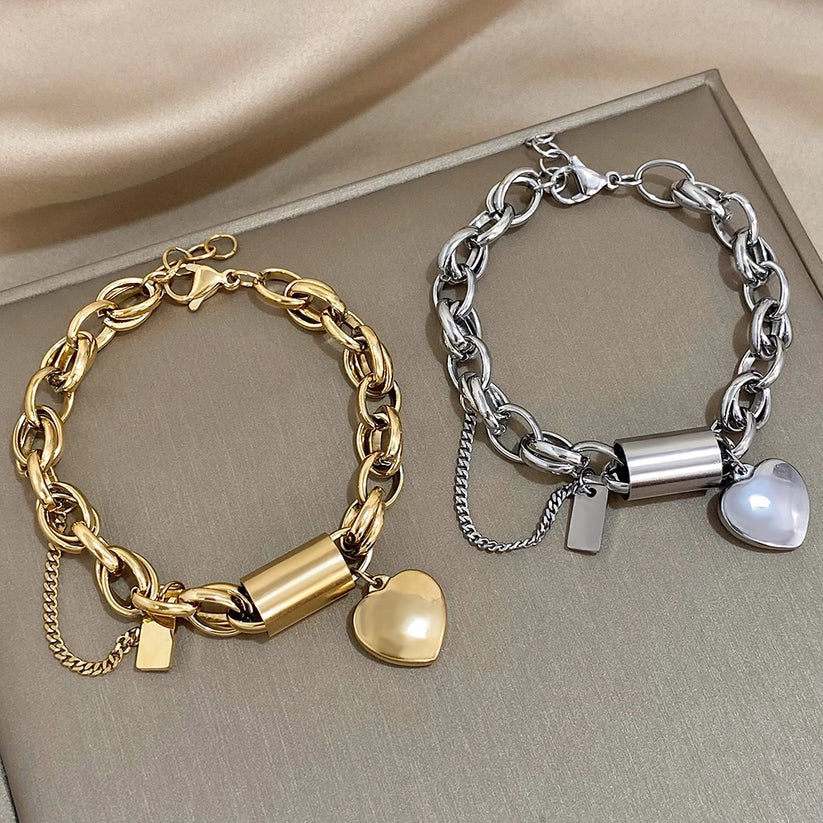 Amoria – Bracciale in Oro con Accento a Cuore