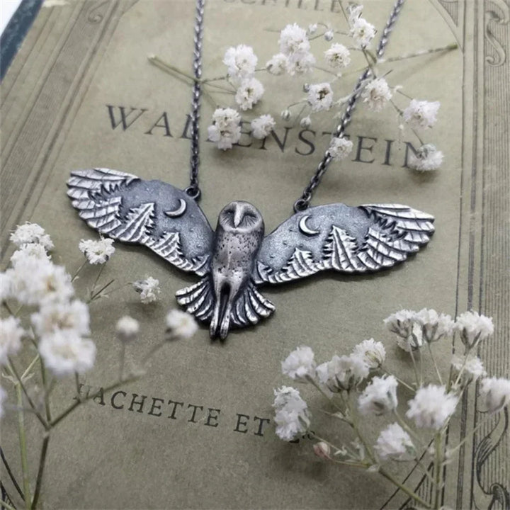 Lunareth – Collana Vintage con Gufo e Luna Mistica
