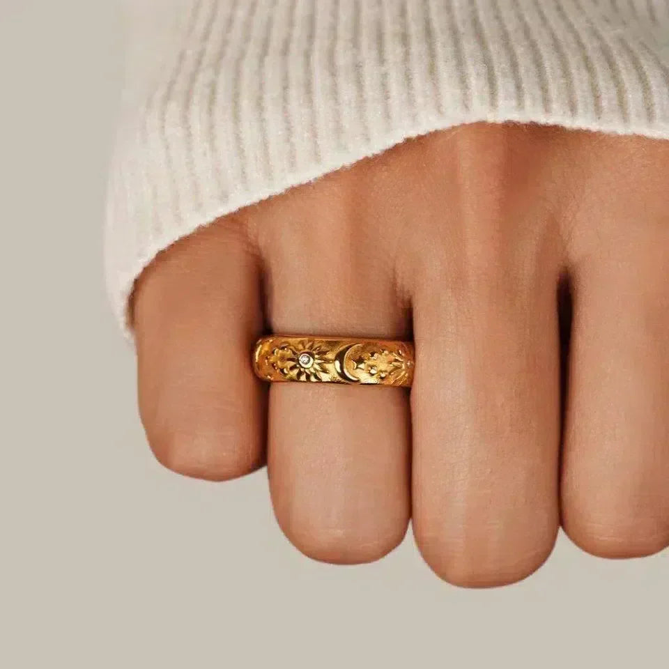 Stelléa | Design Dorato Celestiale
