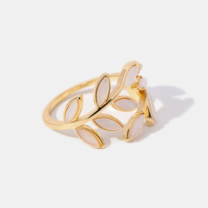 Arden – Anello Foglia Scolpita