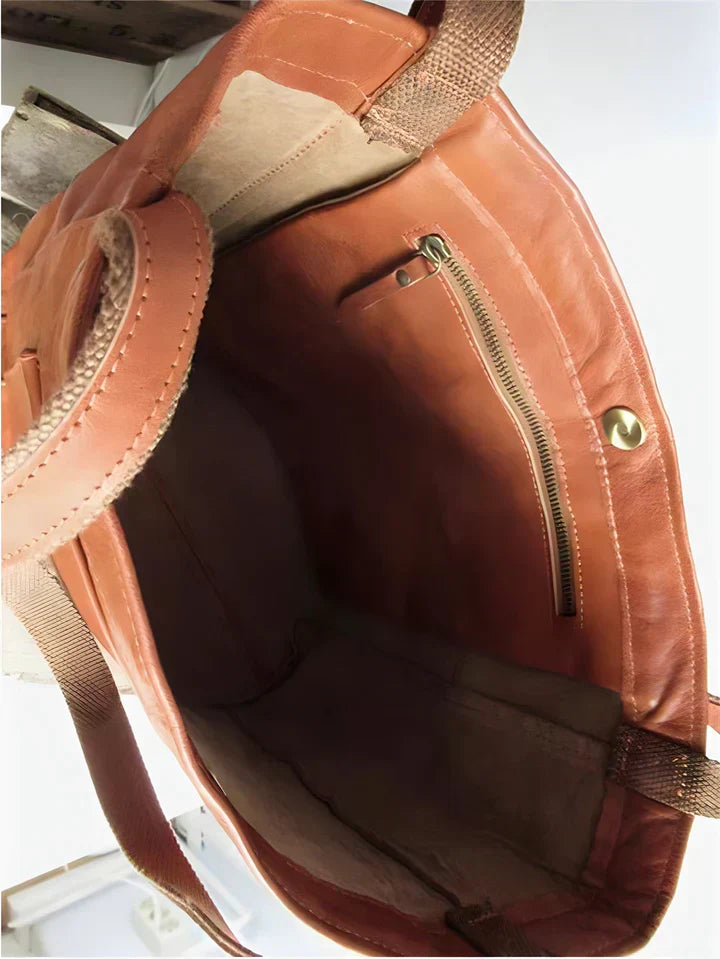 Pamela | Borsa a mano in pelle classica